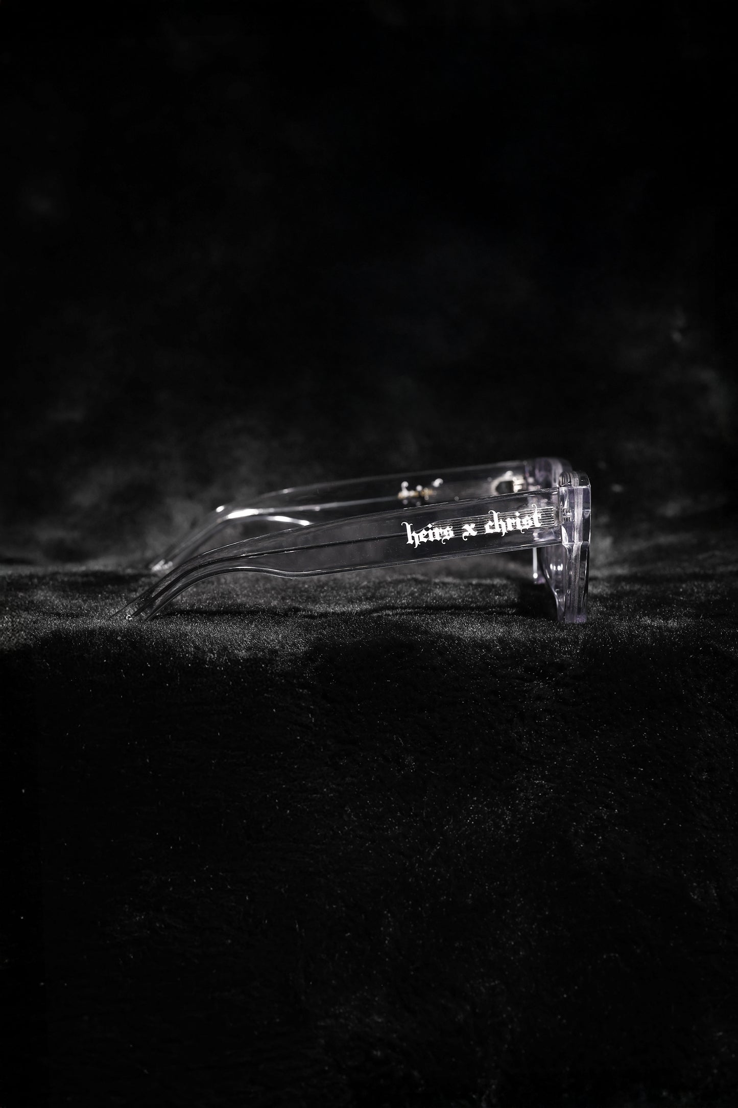 'HC' Transparent Light Gray Frame Sunglasses