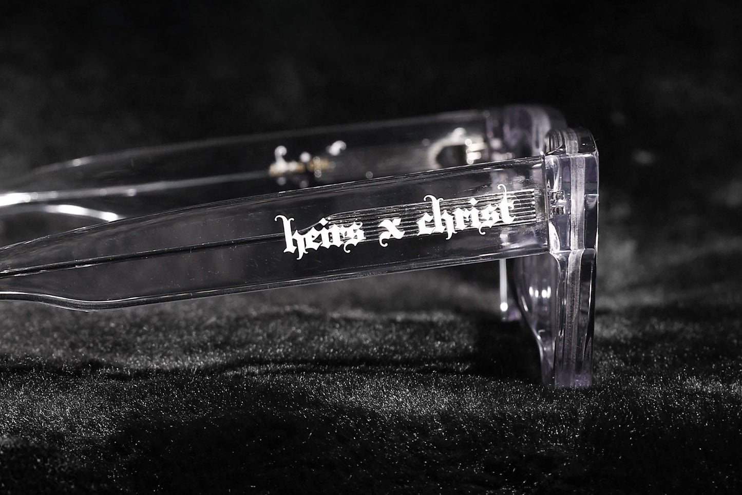 'HC' Transparent Light Gray Frame Sunglasses