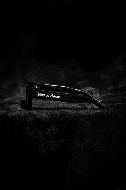 'HC' Black Frame Sunglasses